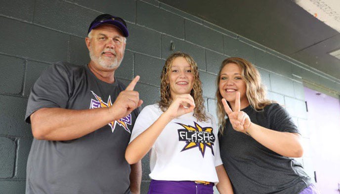 Kyleigh Cooper Flashes softball coach Buck