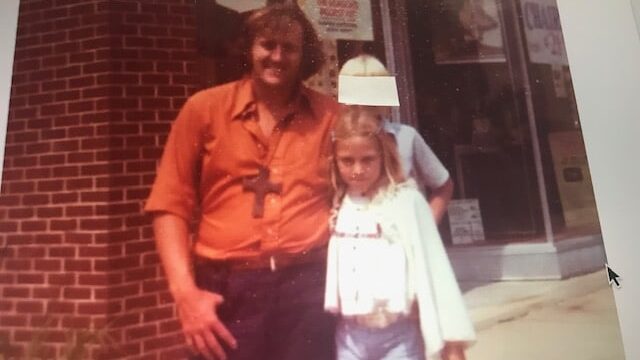 Dural Ragsdale, LeAnne Kay and an unidentified child