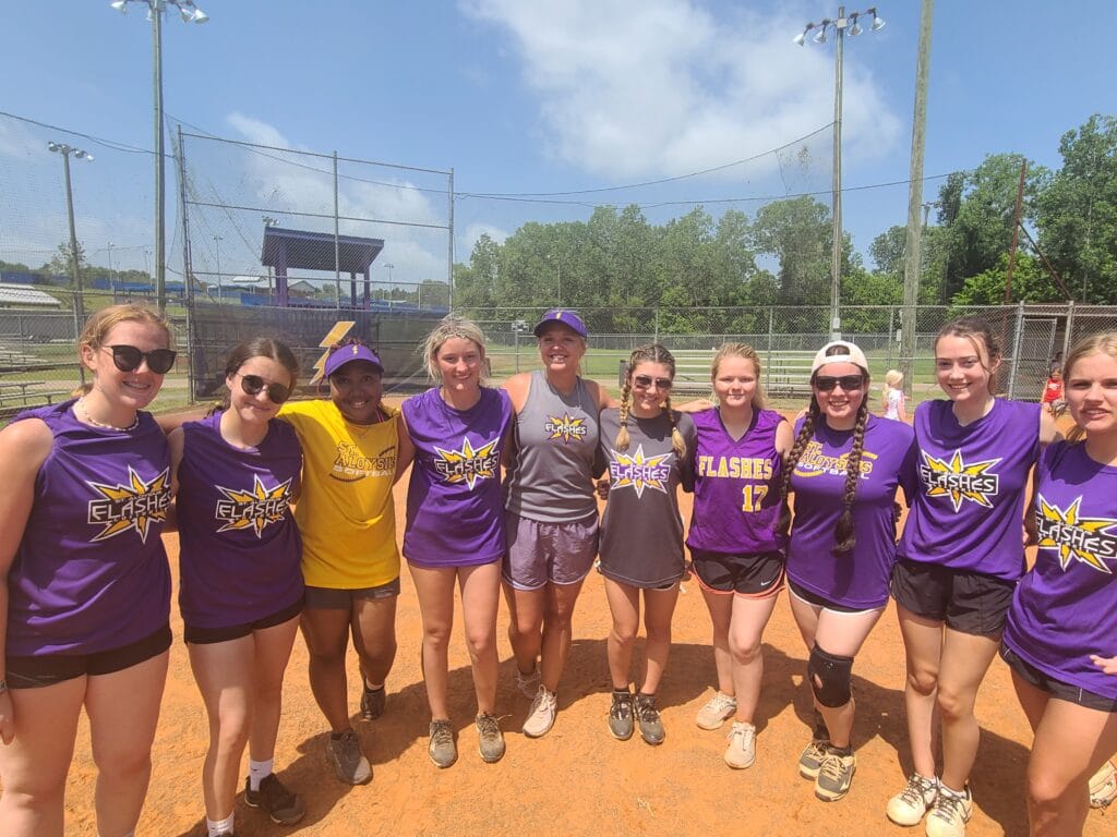 Flashes softball team
