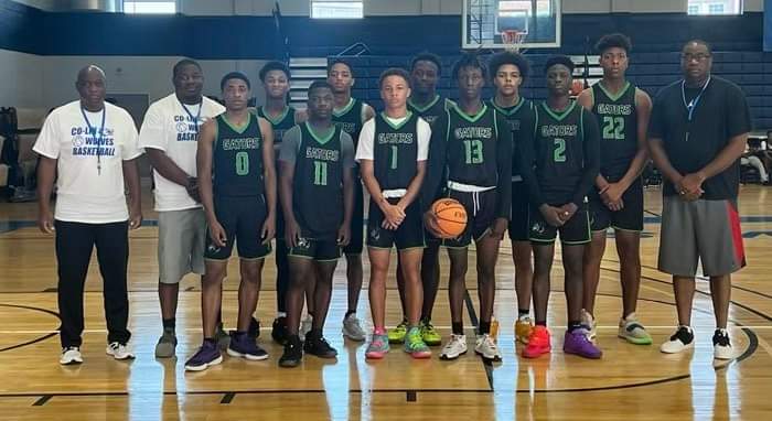 VHS boy's basketball team