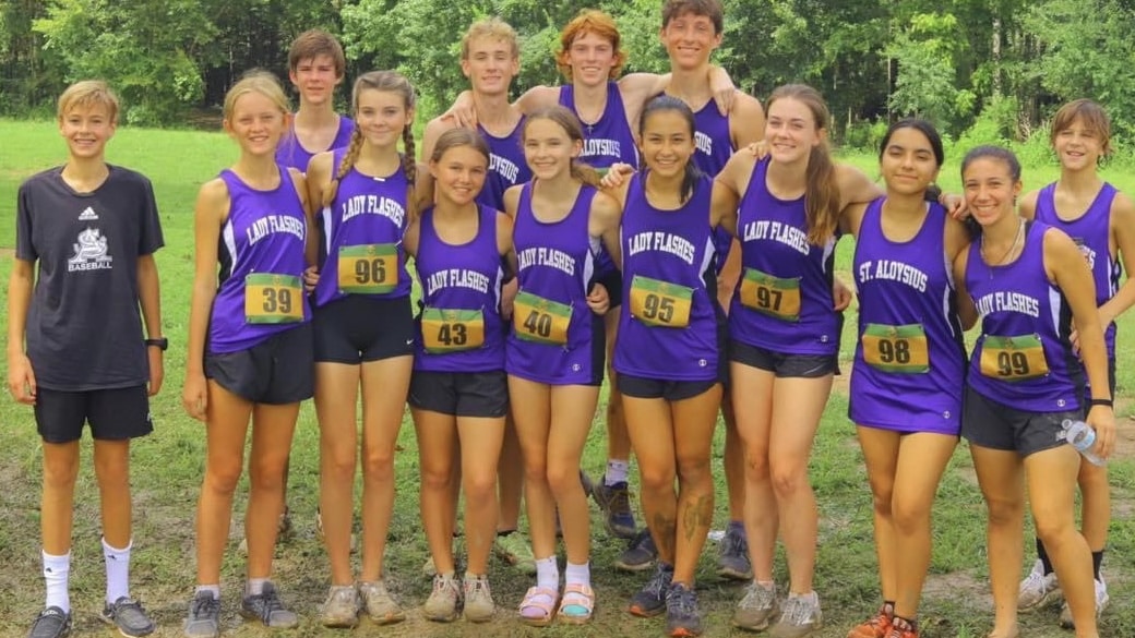 Flashes cross country team