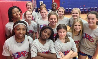 Warren Central volleyball team defeated VJHS
