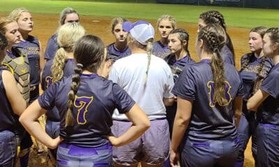 Flashes softball fell short