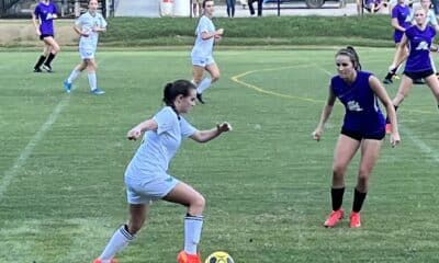 Flashes soccer defeat the forerunners