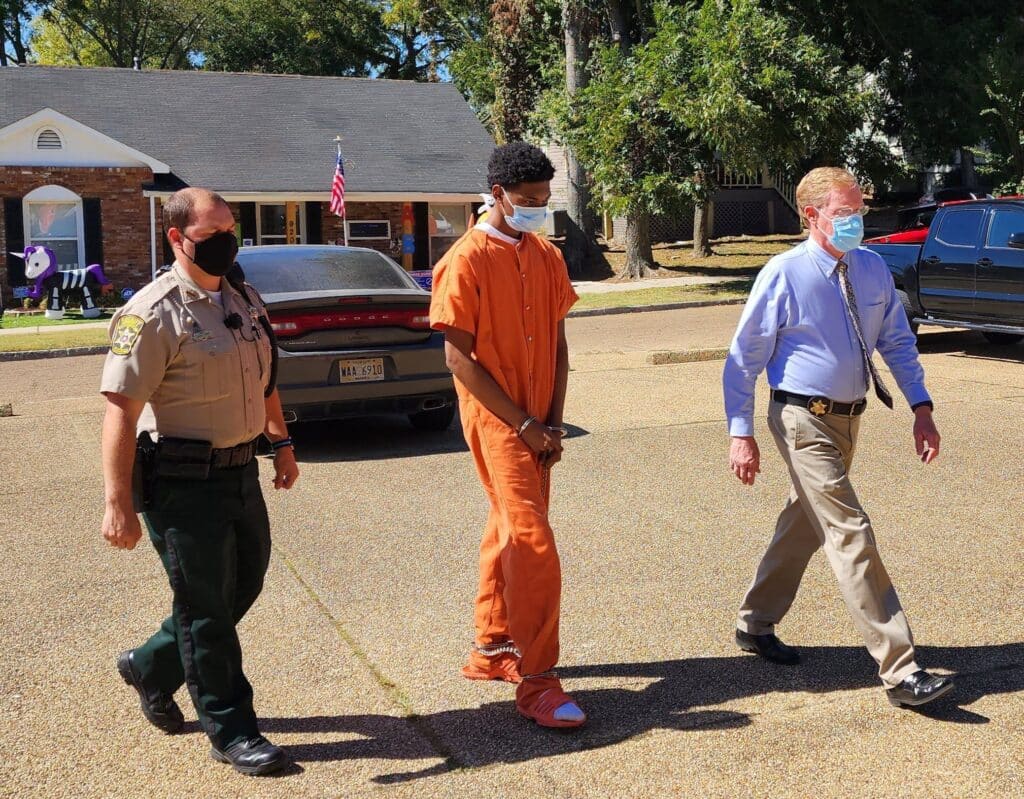 carjacking arrest vicksburg warren county