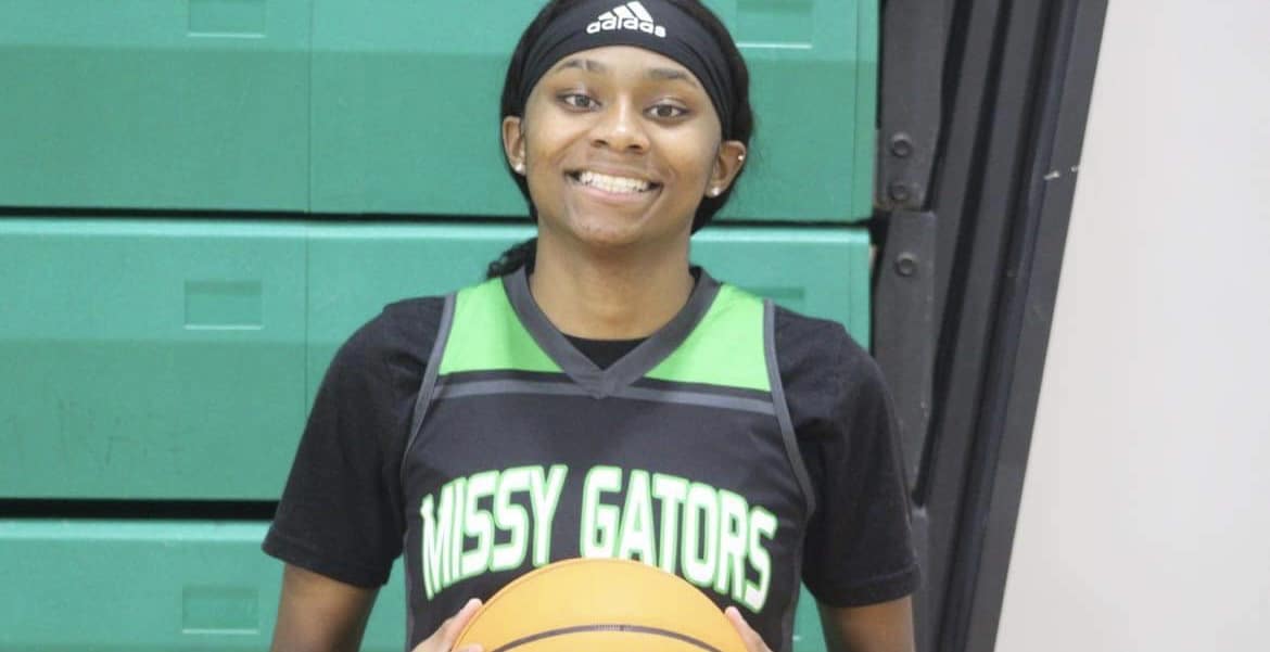 Rodrianna Hall