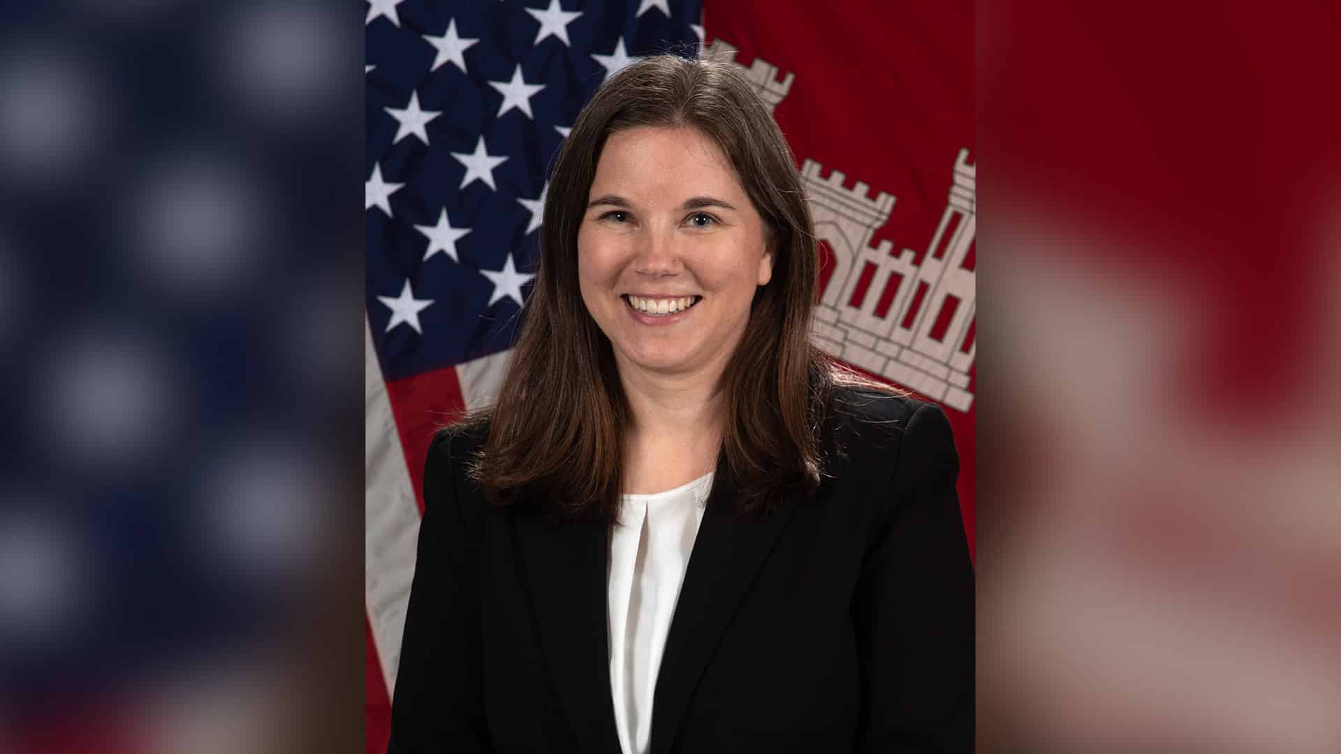 USACE Manager of the Year Lauren Dunkin