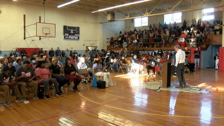rolling fork tornado meeting