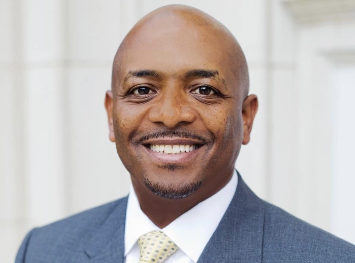 Toriano Holloway
