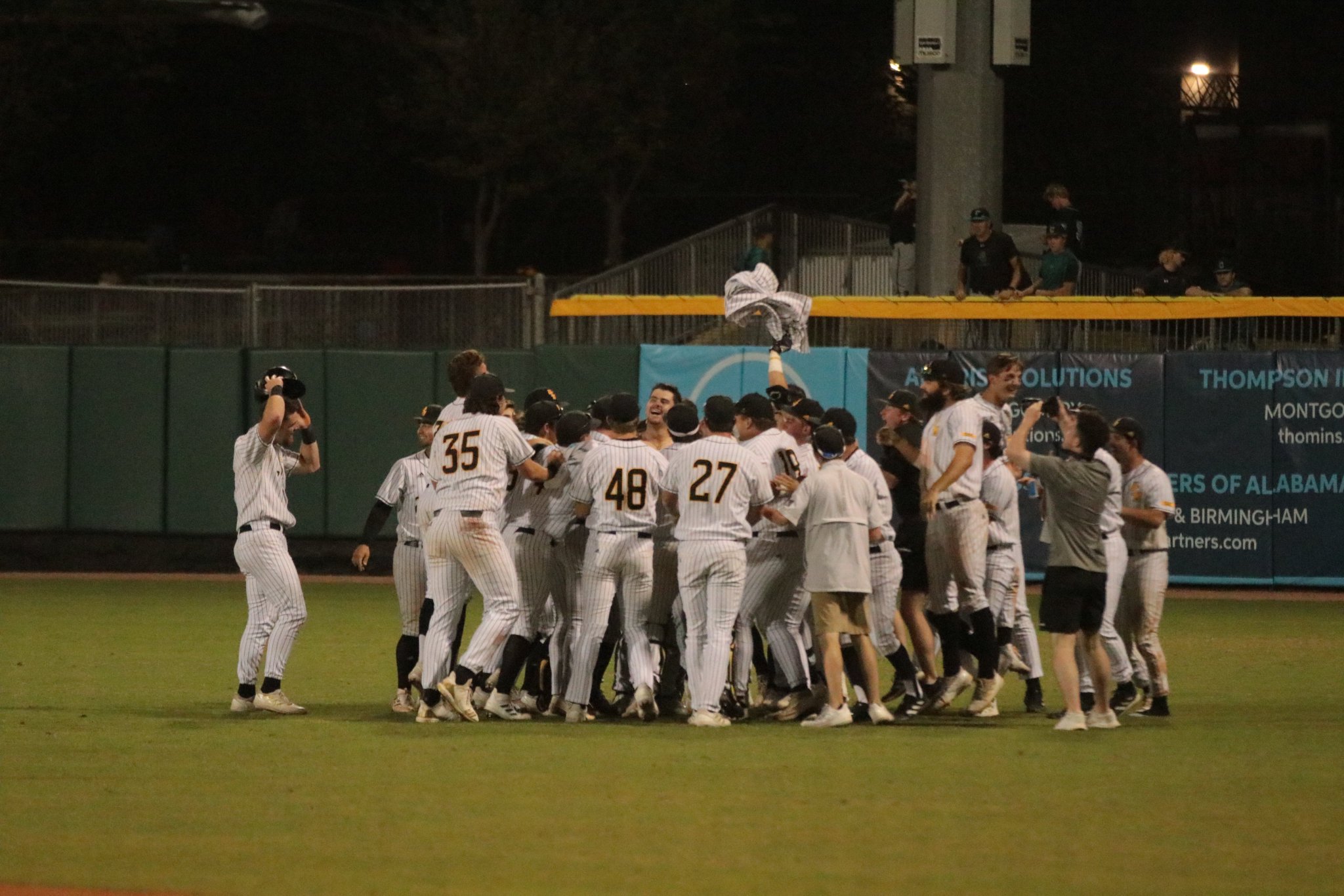 USM baseball