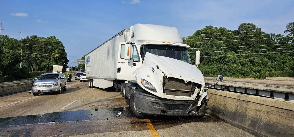collision interstate 20