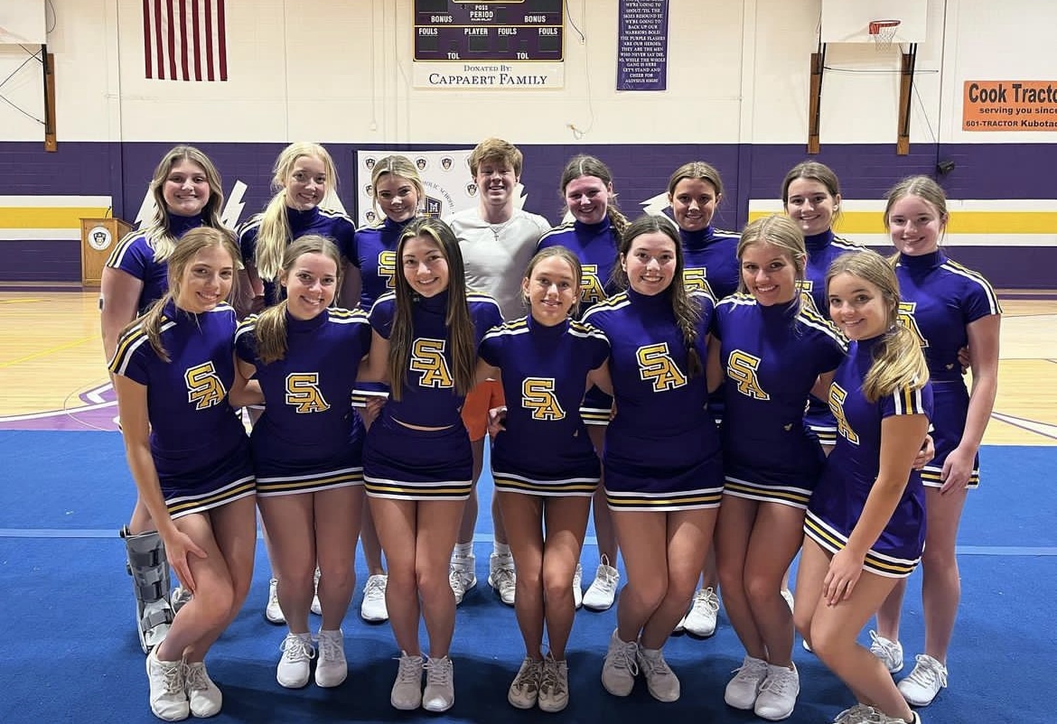 St. Aloysius cheerleaders