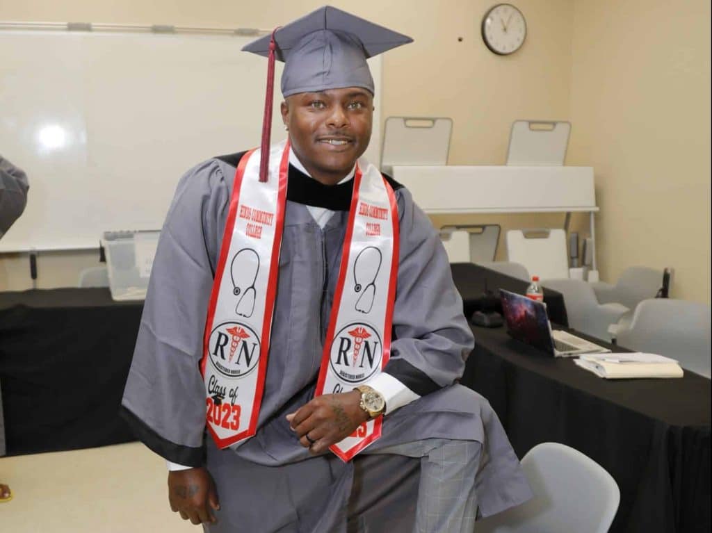 vicksburg firefighers nursing degrees