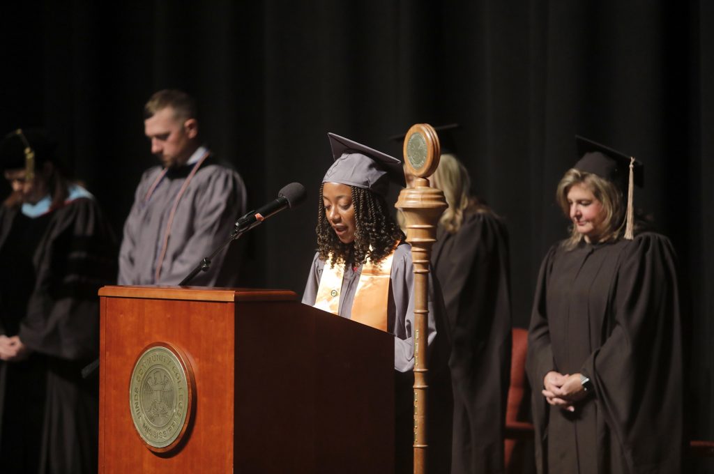 vicksburg firefighers nursing degrees