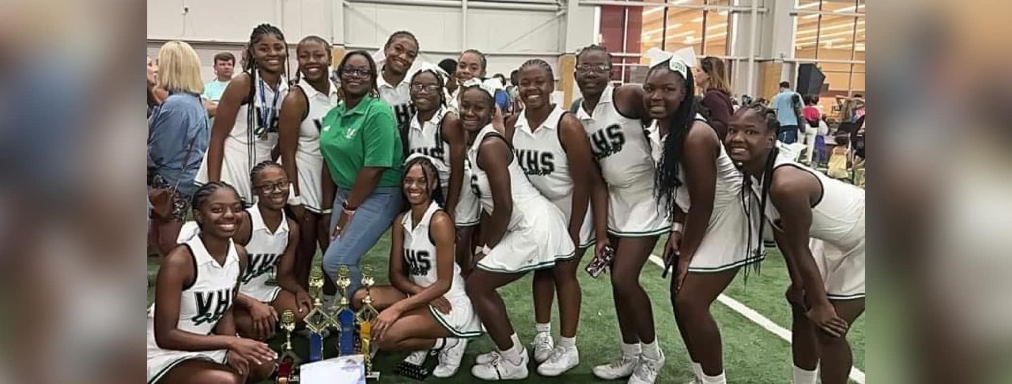 VHS cheerleaders