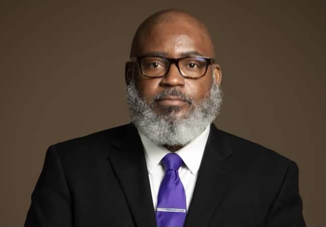 Christopher Barnett Sr.