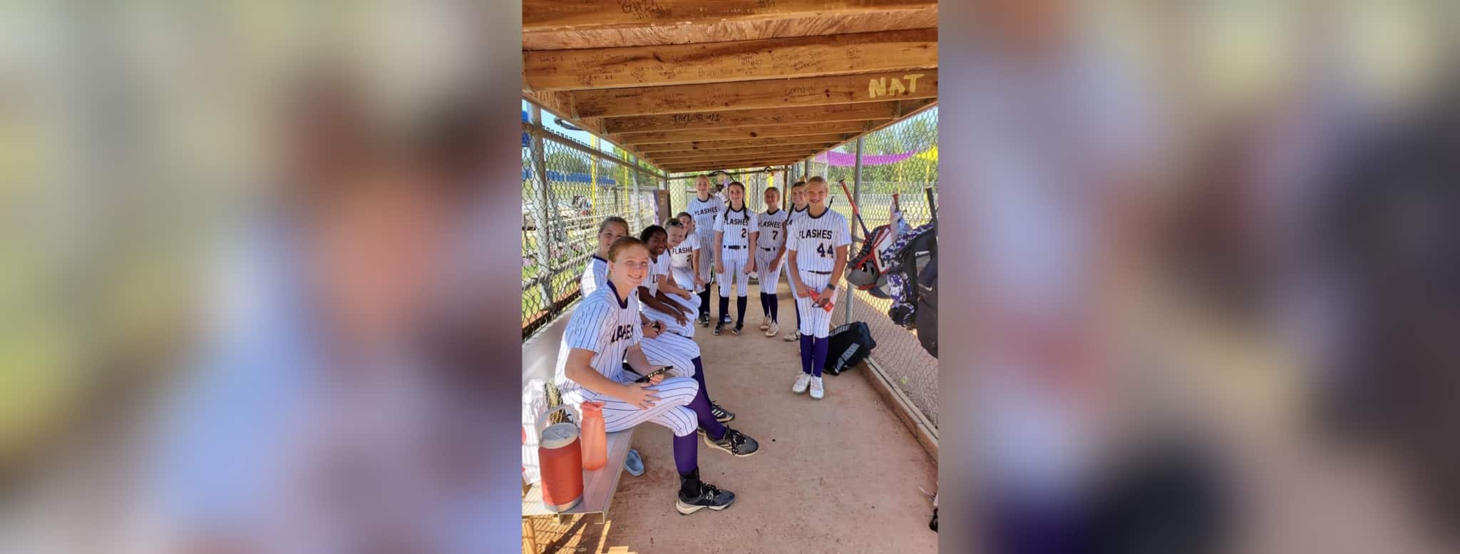 Flashes softball
