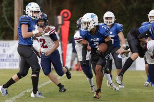 Jase Jung running the ball