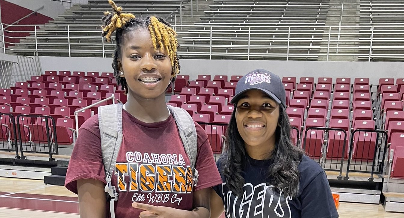 Jae’la Smith and Coach Williams