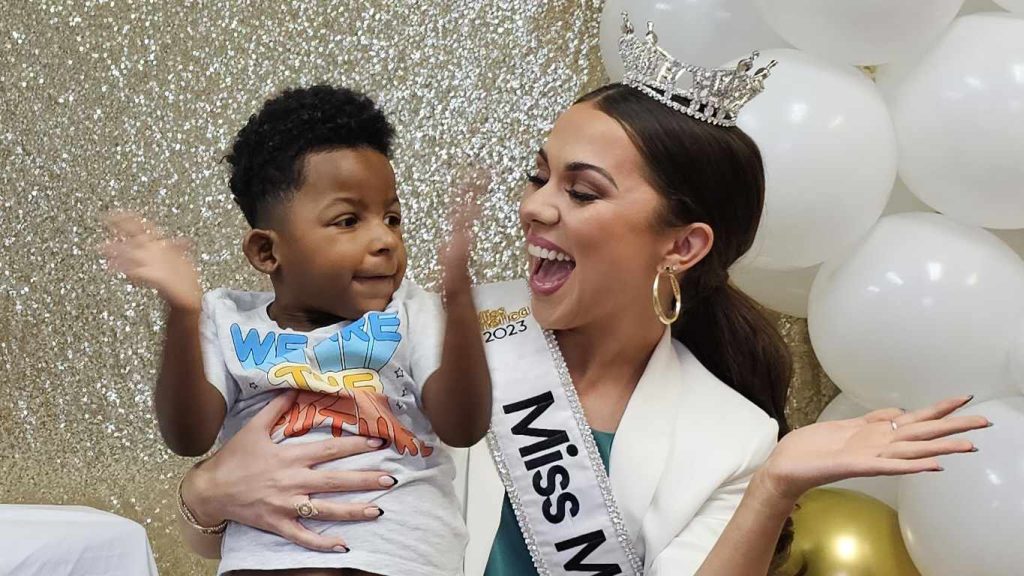 miss mississippi at helping hands