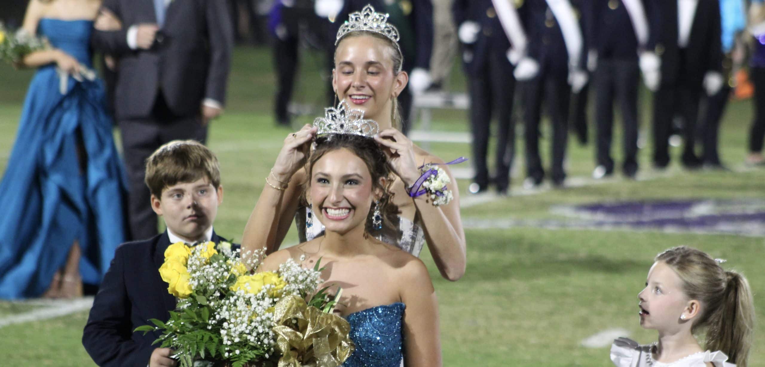Addison Averett homecoming picture