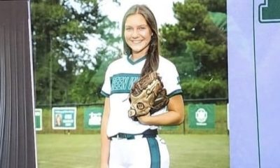 Lindy Elise Ward Softball picture