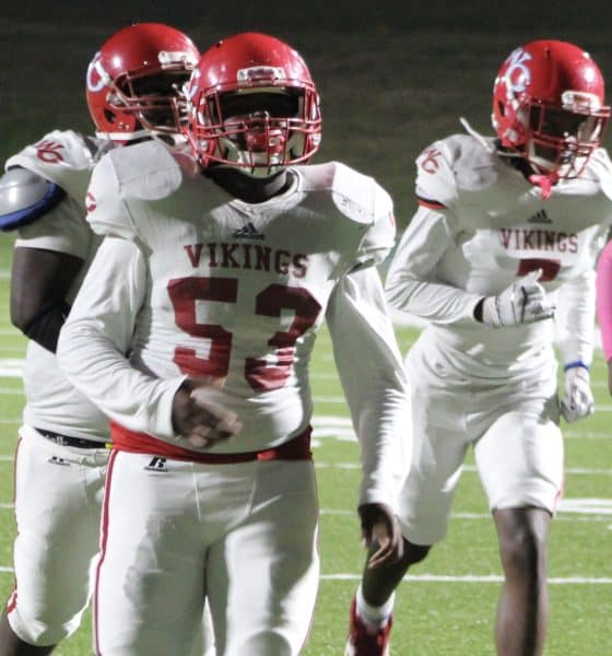 Warren Central football players