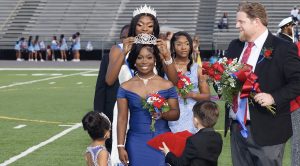 Miss Warren Central Ke'Ashia Greene, Avyonna Buck and Drew Rainer