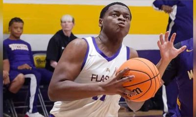 Anthony McCloud shooting ball