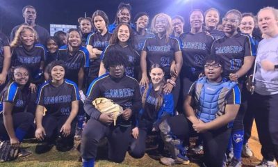Raymond High softball team