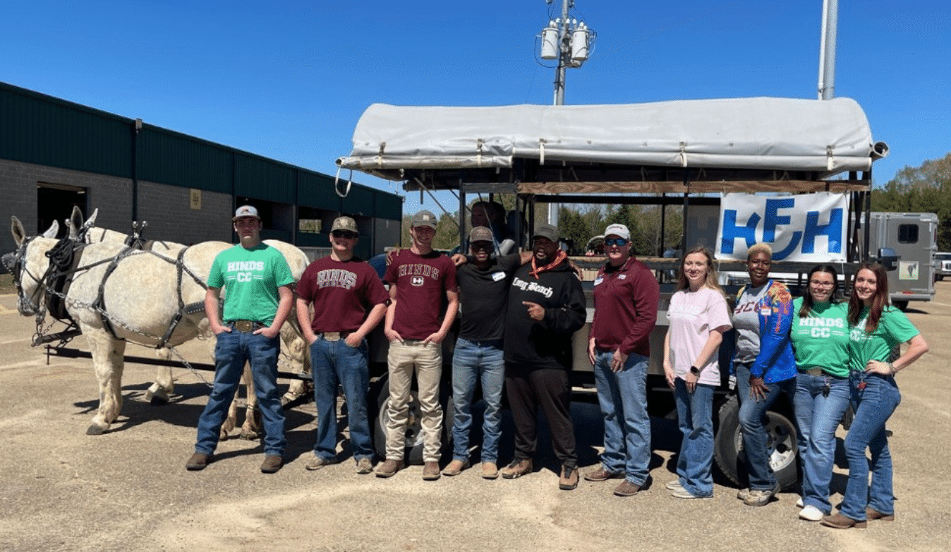 Students help with agricultural event. Source: Hinds CC Raymond Campus